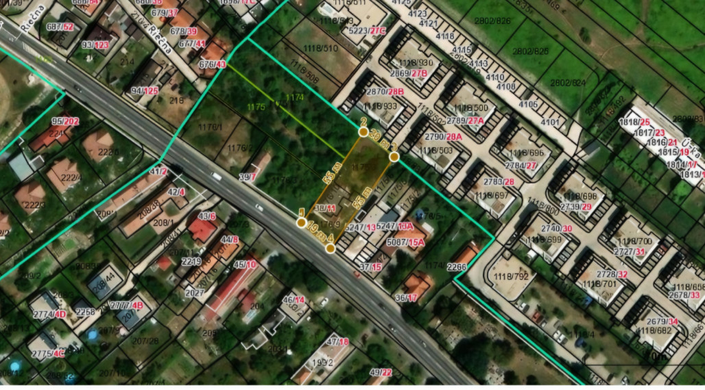 STAVEBNÝ POZEMOK 1 020 m² V CENTRE DUNAJSKEJ LUŽNEJ – HLAVNÁ ULICA