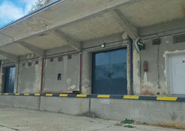 PREDAJ - výrobno-skladových priestorov v Šamoríne varianta  B