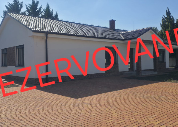 REZERVOVANÉ - ZNÍŽENÁ CENA! Moderný 4 izbový rodinný dom SO 02 vo Vojke nad Dunajom
